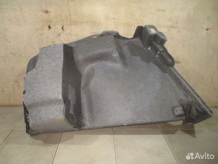 Обшивка багажника VW Polo