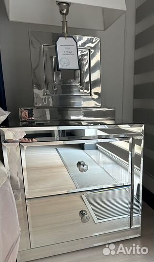 Тумба зеркальная