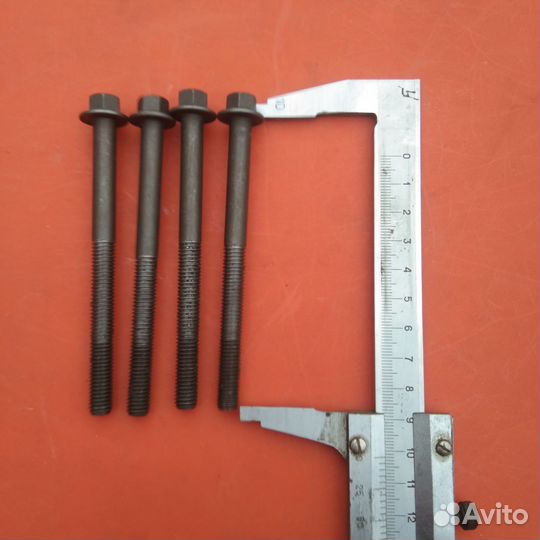 Болт крепления компрессора кондиционера (4 шт)