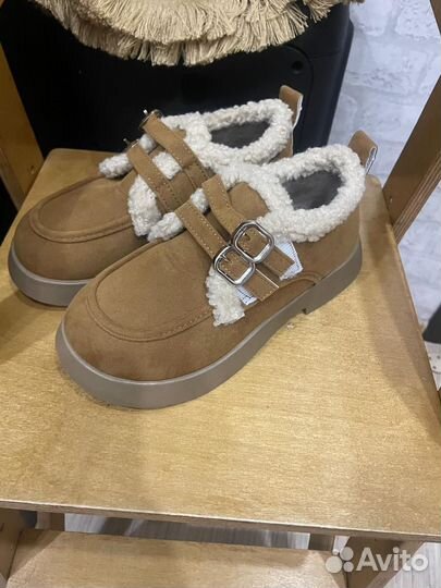 Ботинки для девочки