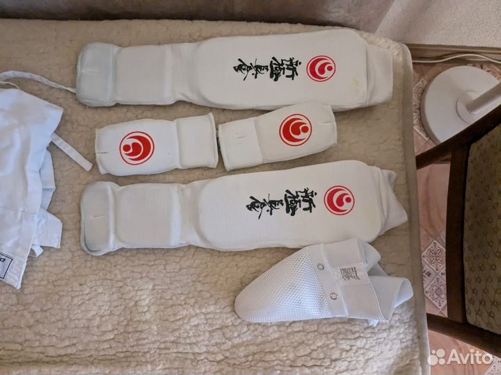 Защита голени, рук и паха карате