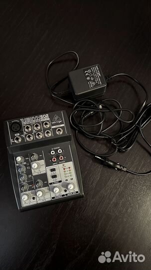Behringer xenyx 502