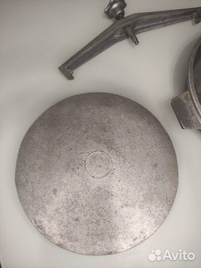 Сковорода для цыпленка табака СССР с прессом