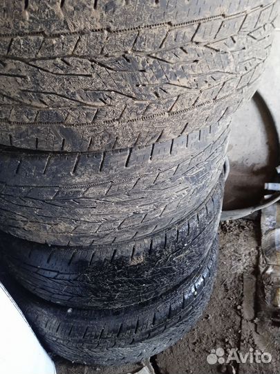 Continental ContiCrossContact LX2 215/50 R17