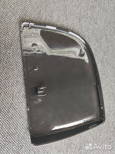 Боковая крышка селектора Volvo i-shift