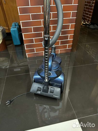 Пылесос Magnit