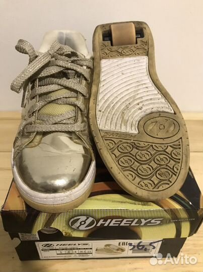 Кроссовки Heelys на колесах размер 36,5