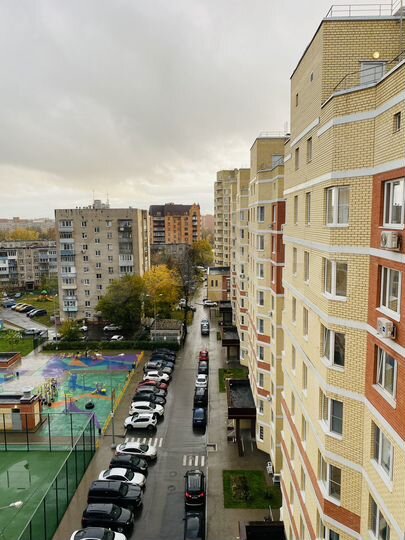 2-к. квартира, 63 м², 9/9 эт.