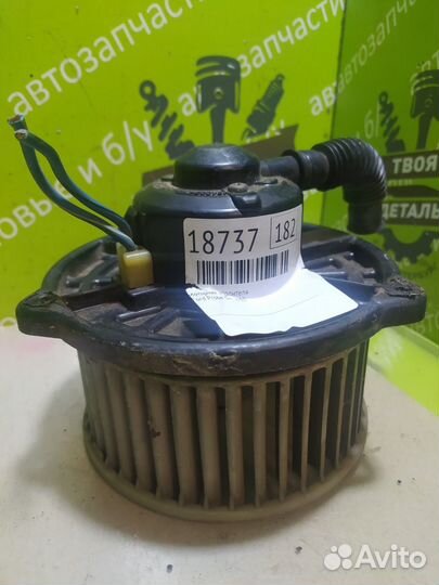 Моторчик отопителя Ford Probe GT 1990