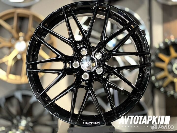 Диски R18 5x114,3 Faster-GT piano Black
