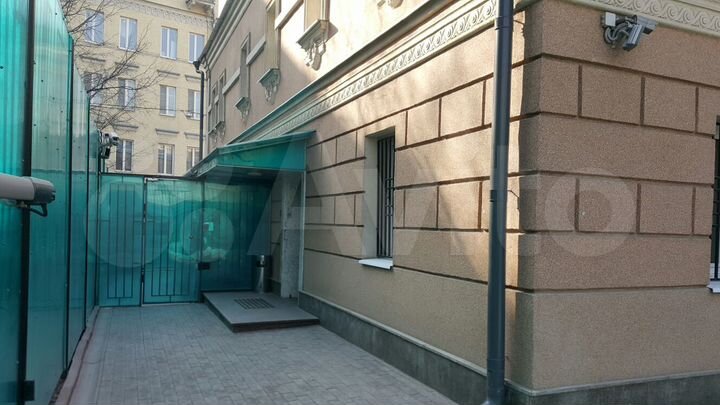 Представительский особняк класса А, 419 м²