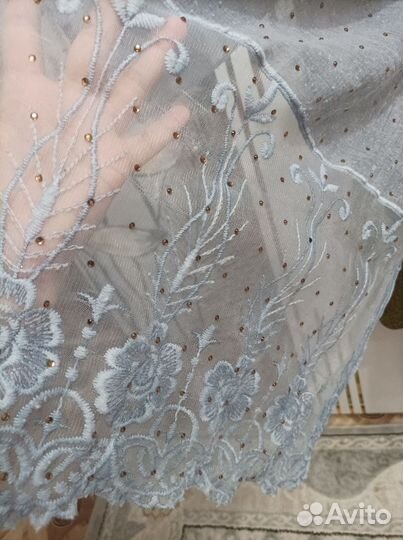 Женские шарфы и платки