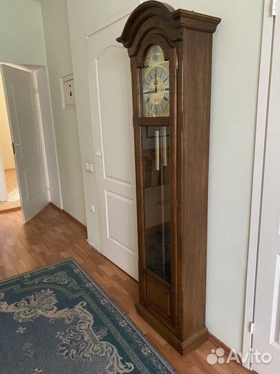 Напольные часы с боем