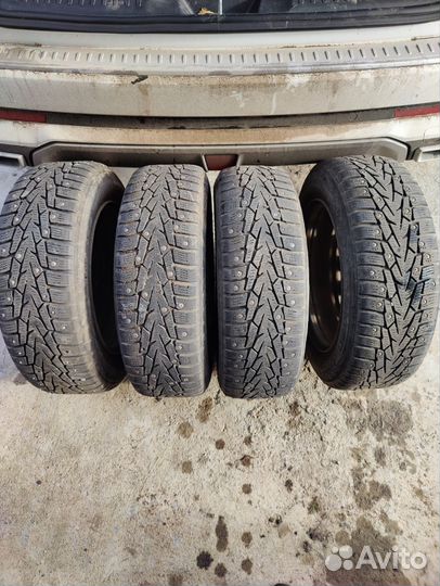 Зимняя рези Нокиан Хакапелита 7на дисках штамповка