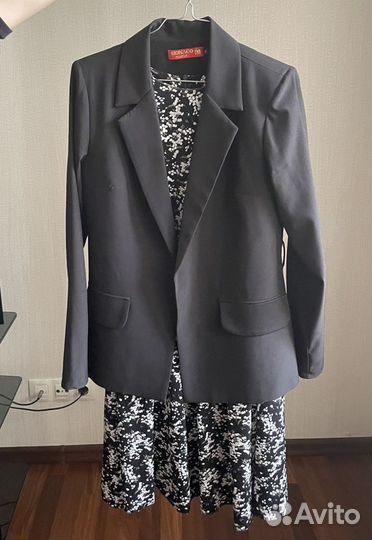 Платье костюм