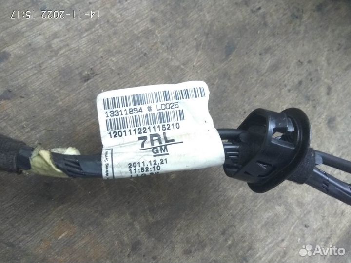 Проводка двери багажника Опель Астра J 2014 год