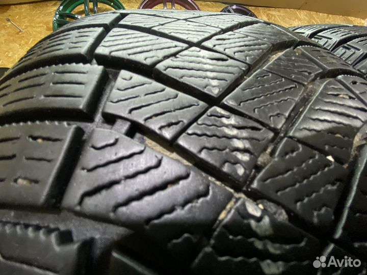 Pirelli Ice Zero FR 235/60 R18