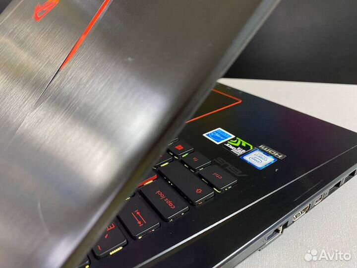 Игровой asus i7 /16GB+SSD 256GB / GTX 1050 / 17.3