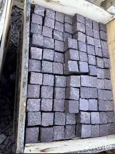 Брусчатка колотая от 100 м2