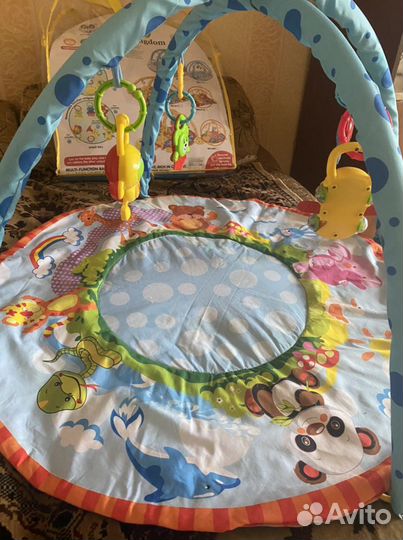Развивающий коврик