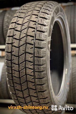 Sailun Ice Blazer Arctic SUV 225/60 R17 103T