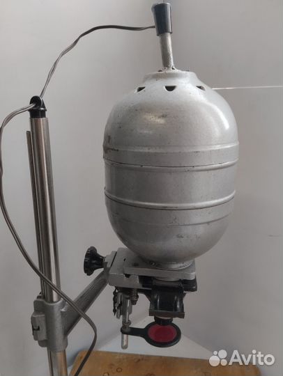 Фотоувеличитель Юность Ю-1