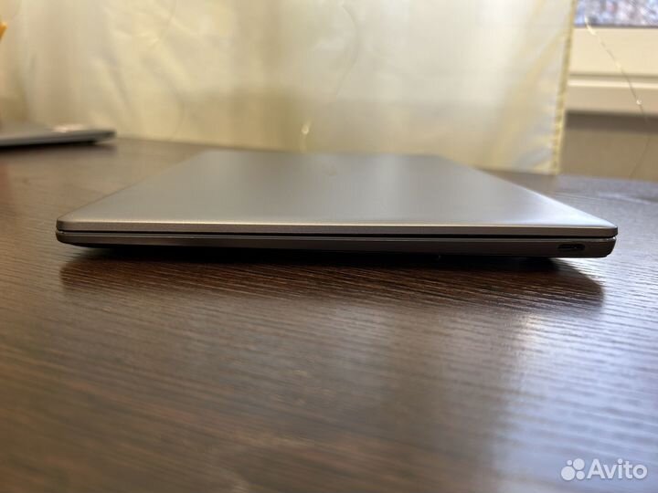 Huawei MateBook 13