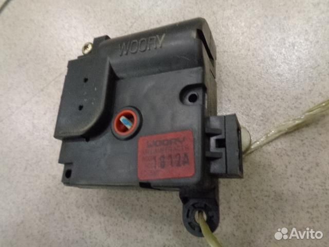 Моторчик заслонки отопителя Hyundai Lavita 2001-2