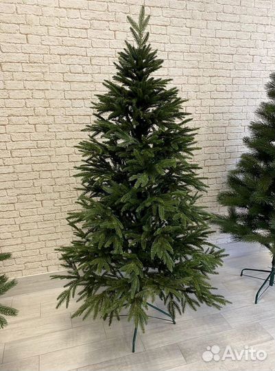 Новогодние елки оптом