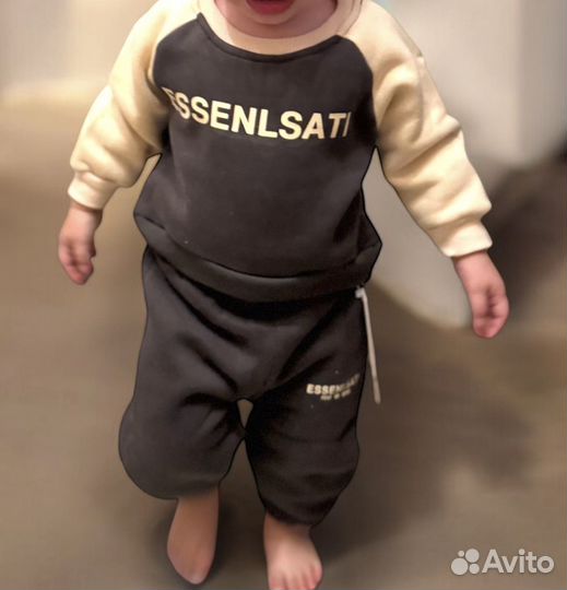 Костюм детский с флисом размер 90