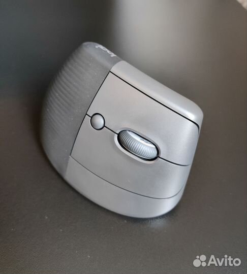 Logitech Lift мышь вертикальная