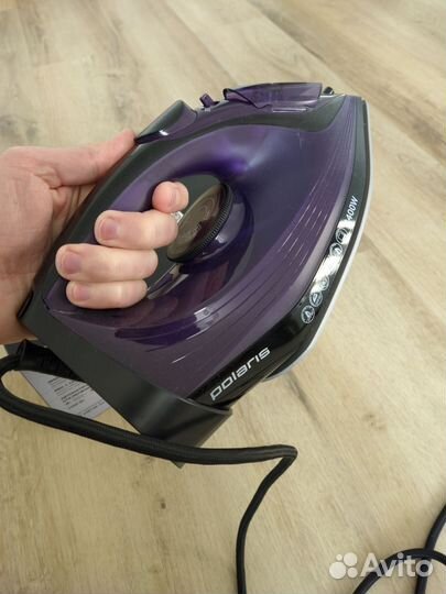 Утюг Polaris PIR 2487AK