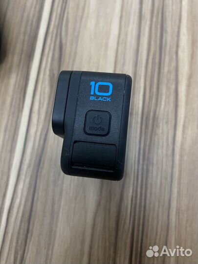 Камера GoPro Hero 10 black с кейсом