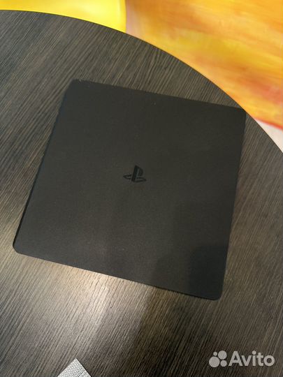 Sony PlayStation 4 Slim 1 TB