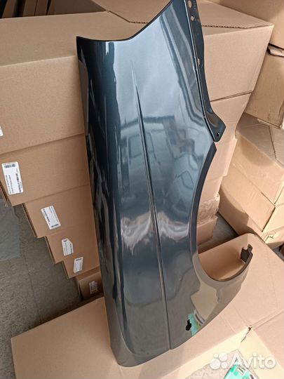 Крыло приора правое серый стальной (жимолость)