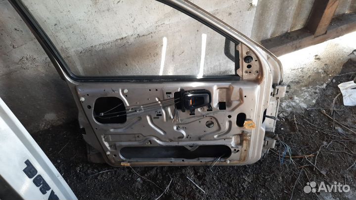Ford sierra дверь