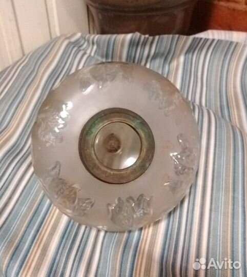 Антикварная емкость для керосиновой лампы