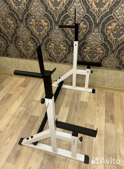 Стойка для штанги