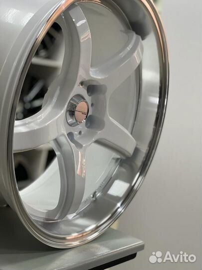 Диски Work T5R 2P R18