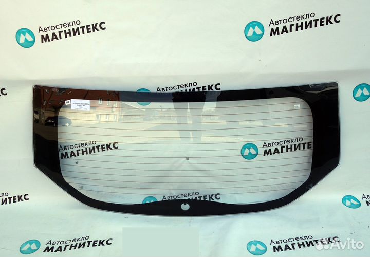 Заднее стекло на Renault Duster