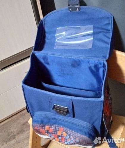 Рюкзак школьный