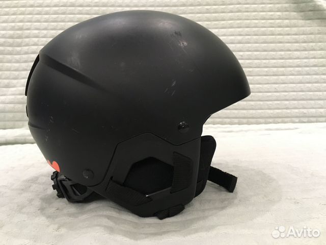 Шлем горнолыжный