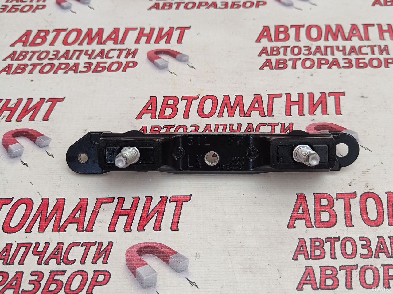 Кронштейн рейлинга передний Тойота Рав 4 ха50