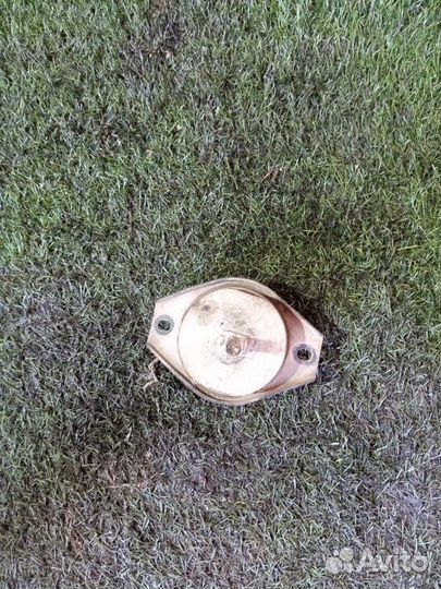 Подушка двигателя Лада 2110 21124 2006