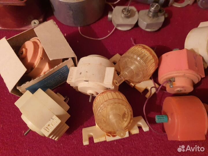 Моторчики из 80-х годов. И подшипники