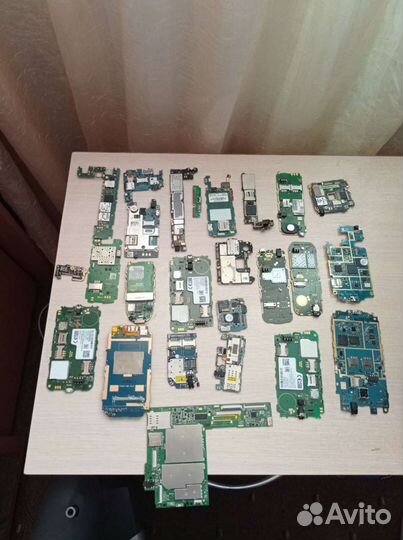 Платы от телефонов