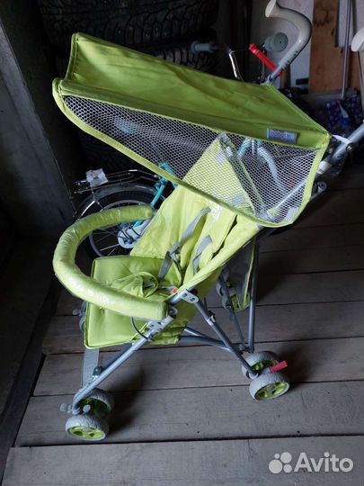 Прогулочная коляска