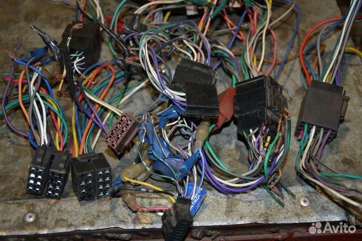 Разъемы для магнитолы одним лотом