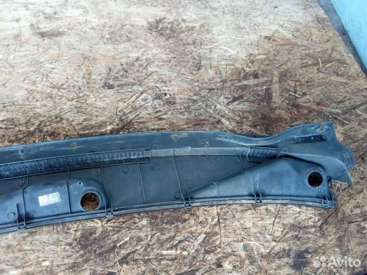 Жабо Geely Emgrand EC7