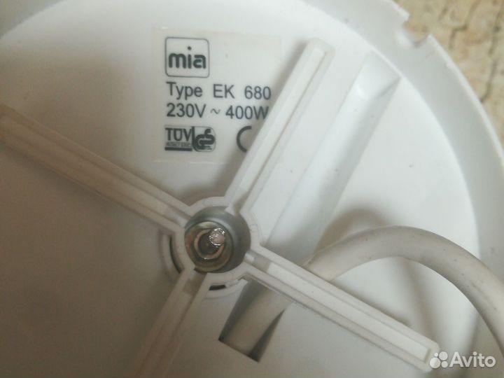 Электрическая яйцеварка Mia EK 680 400 w